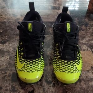 Youth Baseball/Football cleats for boys